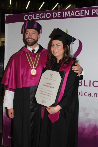 Fotografía 5 / 14 de Graduación Maestría Generaciones 60 y 61